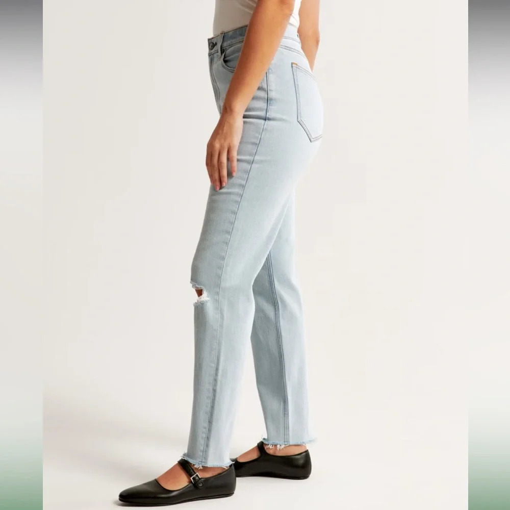 Abercrombie & Firch Curve Love Super Skinny Ankle High Rise light wash size 32 - Picture 2 of 8